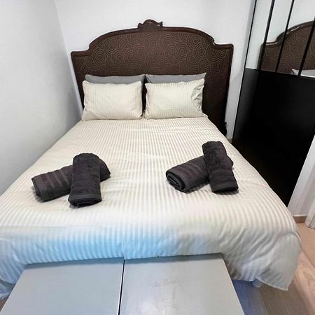 Very Quiet Apartment With Balcony Saint-Denis  Exterior photo