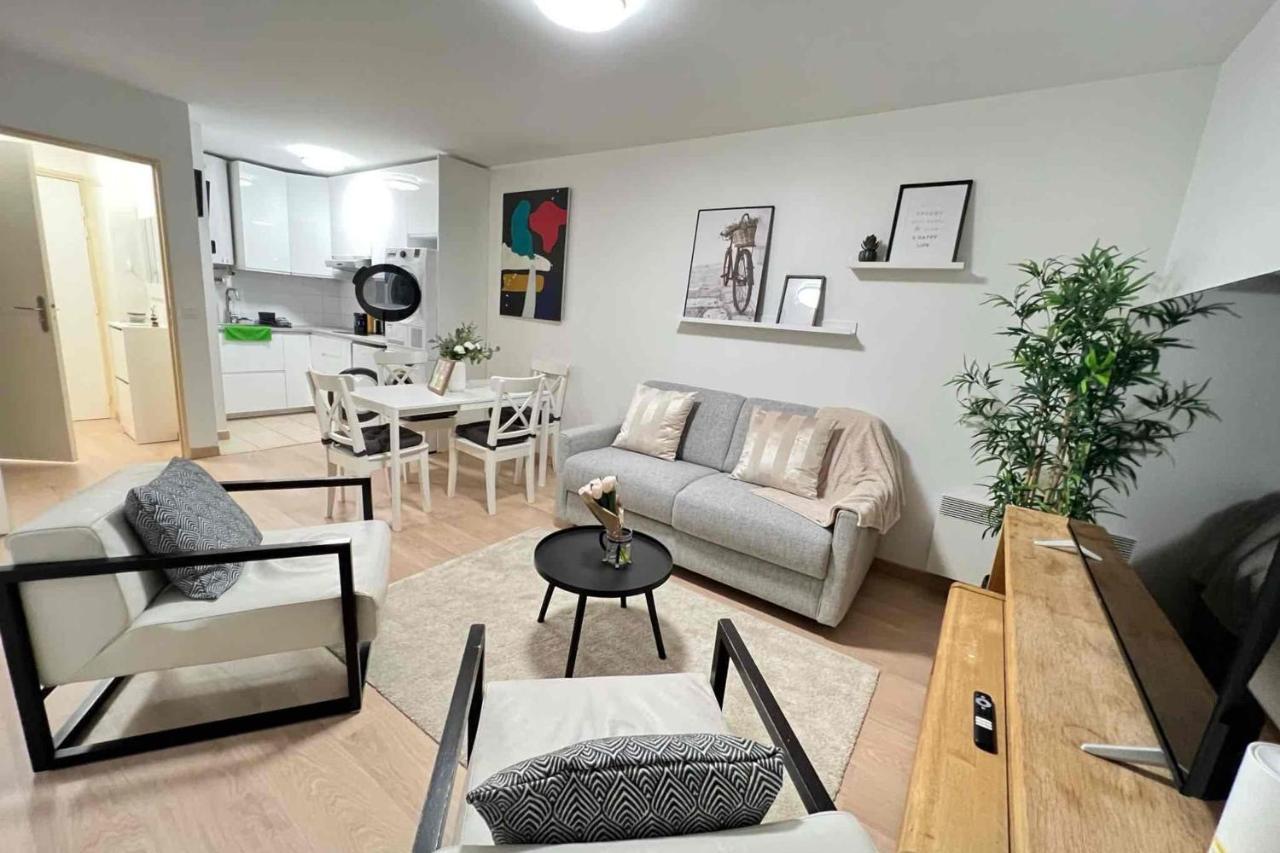 Very Quiet Apartment With Balcony Saint-Denis  Exterior photo